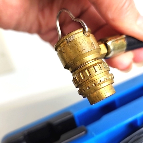 Air Compressor, Inflate and Seal by Interdynamics - Picture 10 of 12